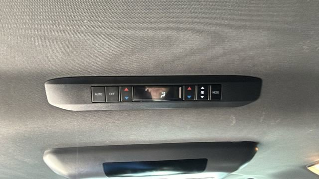 Used 2024 Toyota Sienna XLE Woodland Edition image 16