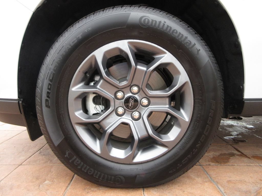 Certified 2026 Ford Maverick XLT AWD/4WD image 9