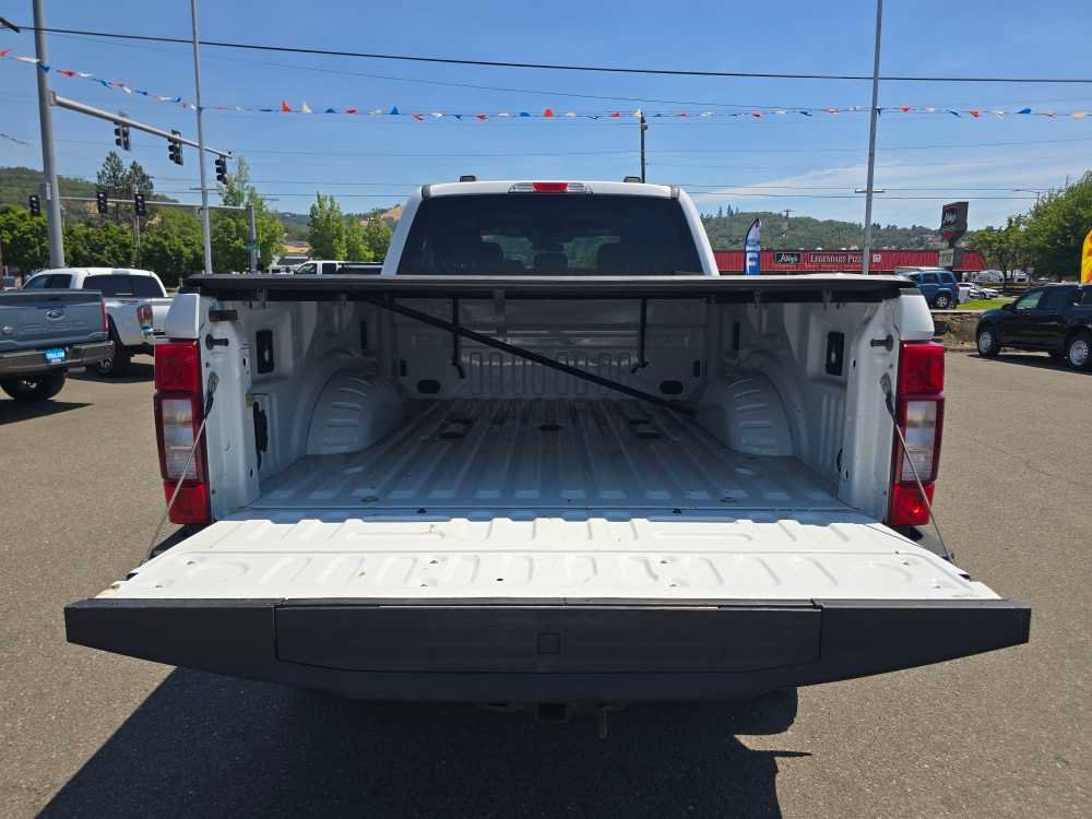 Certified 2020 Ford F350 XLT w/ Tremor Off-Road Package AWD/4WD image 19