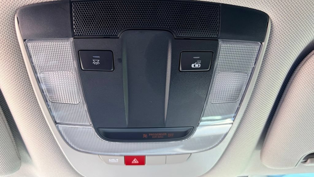 Used 2024 Kia Sorento EX FWD image 16