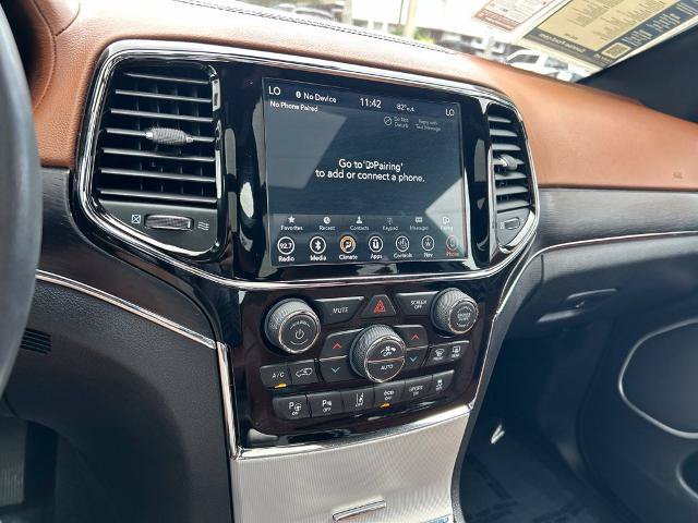 Used 2019 Jeep Grand Cherokee Summit AWD/4WD image 31