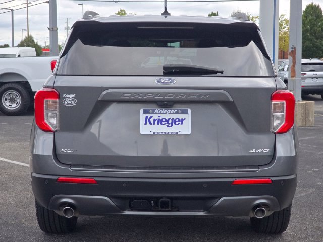Certified 2023 Ford Explorer XLT w/ Equipment Group 202A AWD/4WD image 19