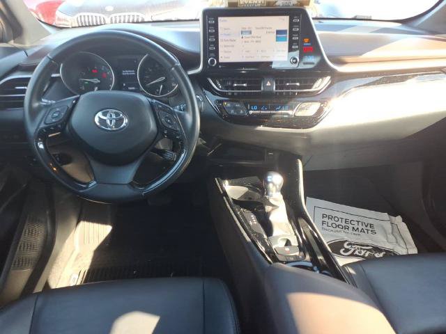 Used 2019 Toyota C-HR Limited FWD image 9