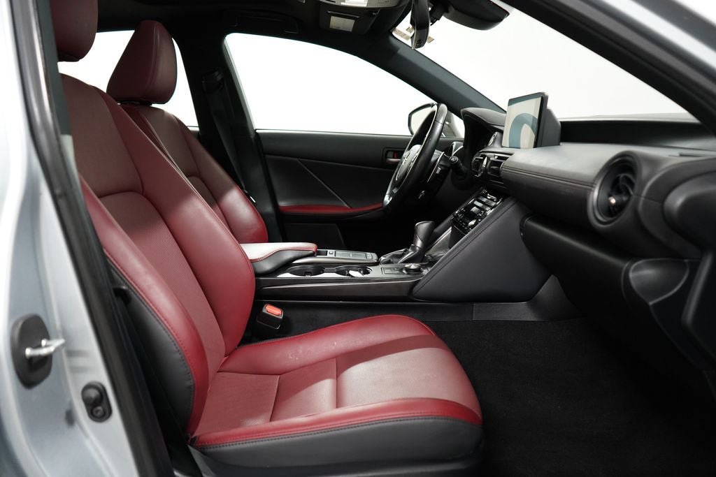 Used 2024 Lexus IS 300 AWD w/ Premium Package image 23