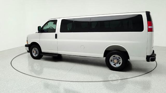 Used 2025 Chevrolet Express 3500 LT w/ LT Preferred Equipment Group RWD image 5