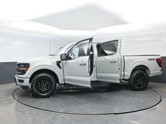 Certified 2024 Ford F150 XLT w/ XLT Black Appearance Package AWD/4WD image 29