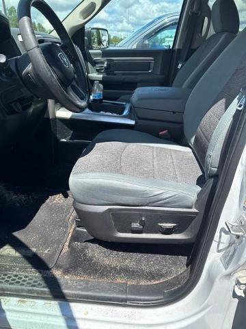 Used 2017 RAM 1500 Big Horn AWD/4WD image 3