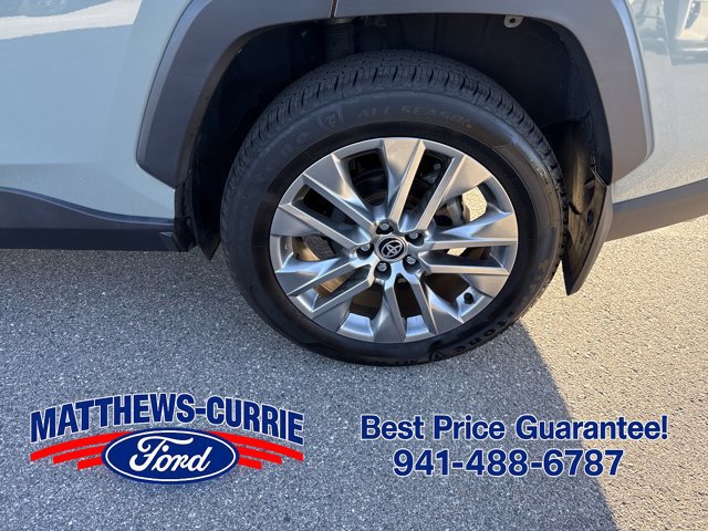 Used 2023 Toyota RAV4 XLE Premium FWD image 15
