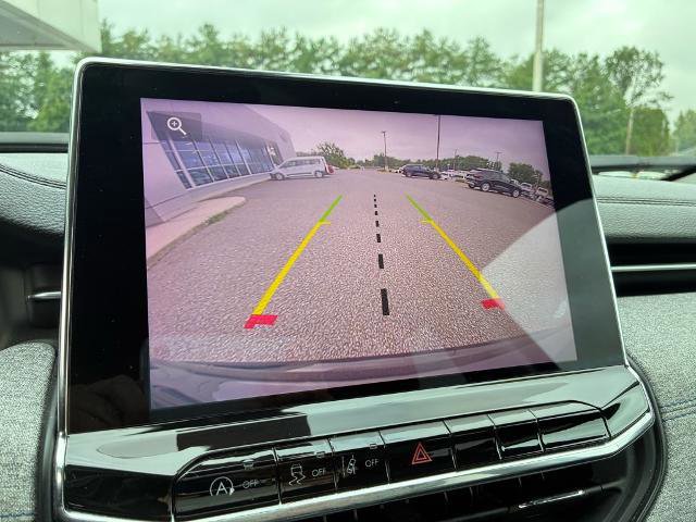 Used 2022 Jeep Compass Latitude w/ Sun and Sound Group image 23