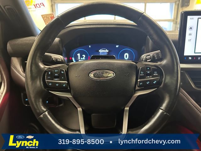 Certified 2025 Ford Explorer Platinum AWD/4WD image 15