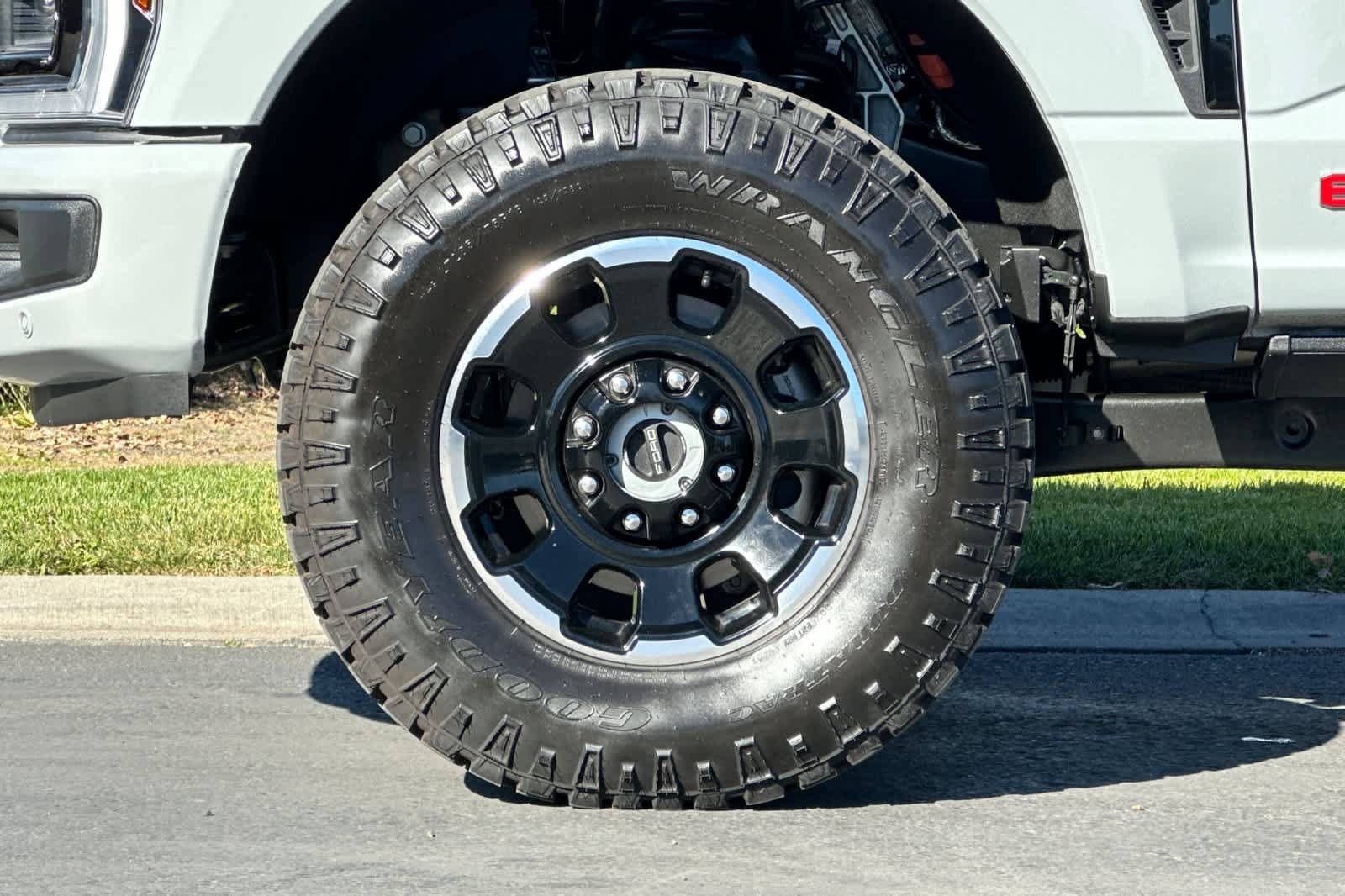 Certified 2026 Ford F250 Platinum w/ Tremor Off-Road Package AWD/4WD image 26