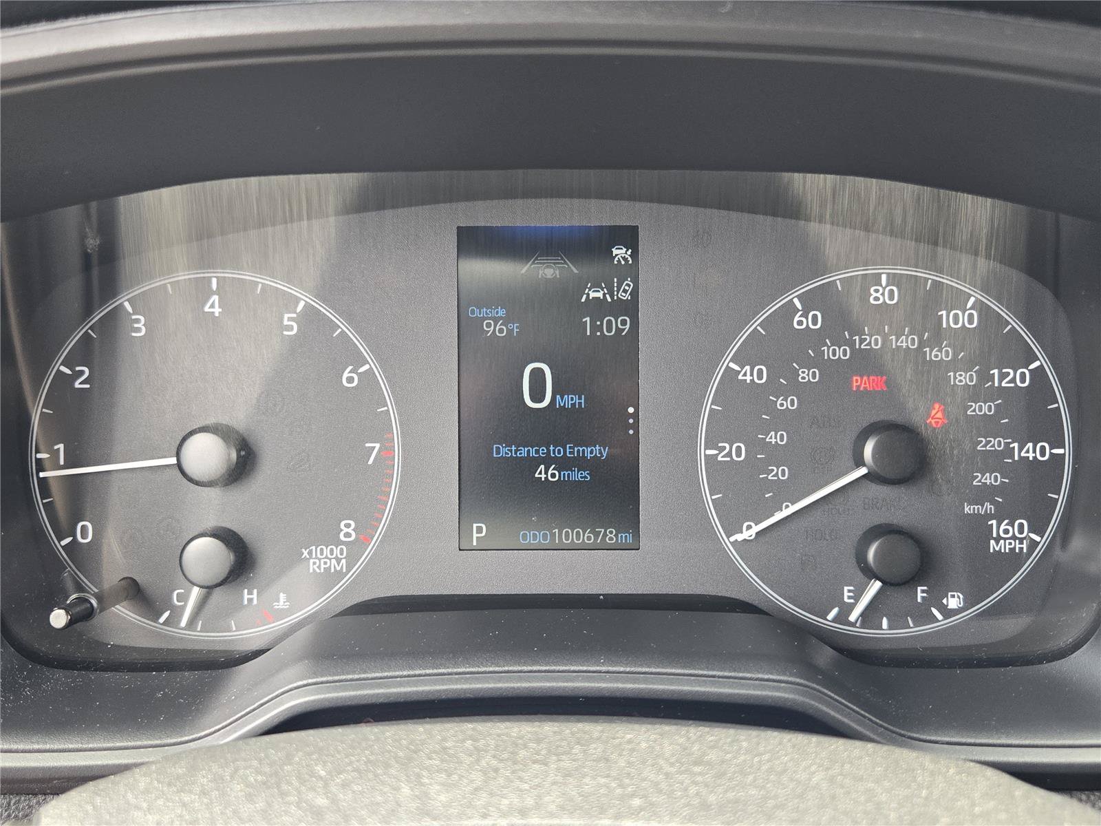 Used 2023 Toyota Corolla Cross LE FWD image 13
