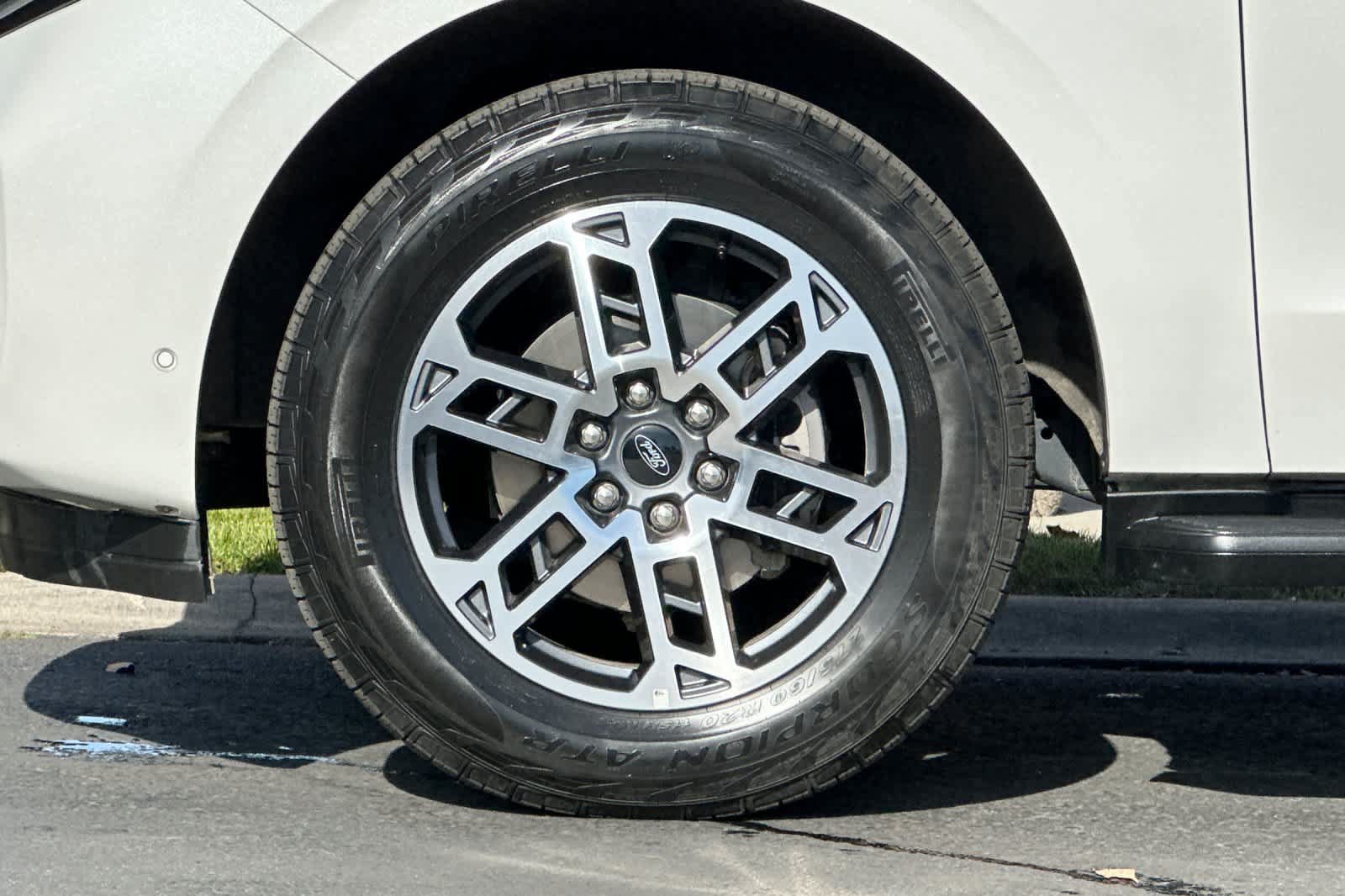 Certified 2025 Ford Expedition Max Active AWD/4WD image 28