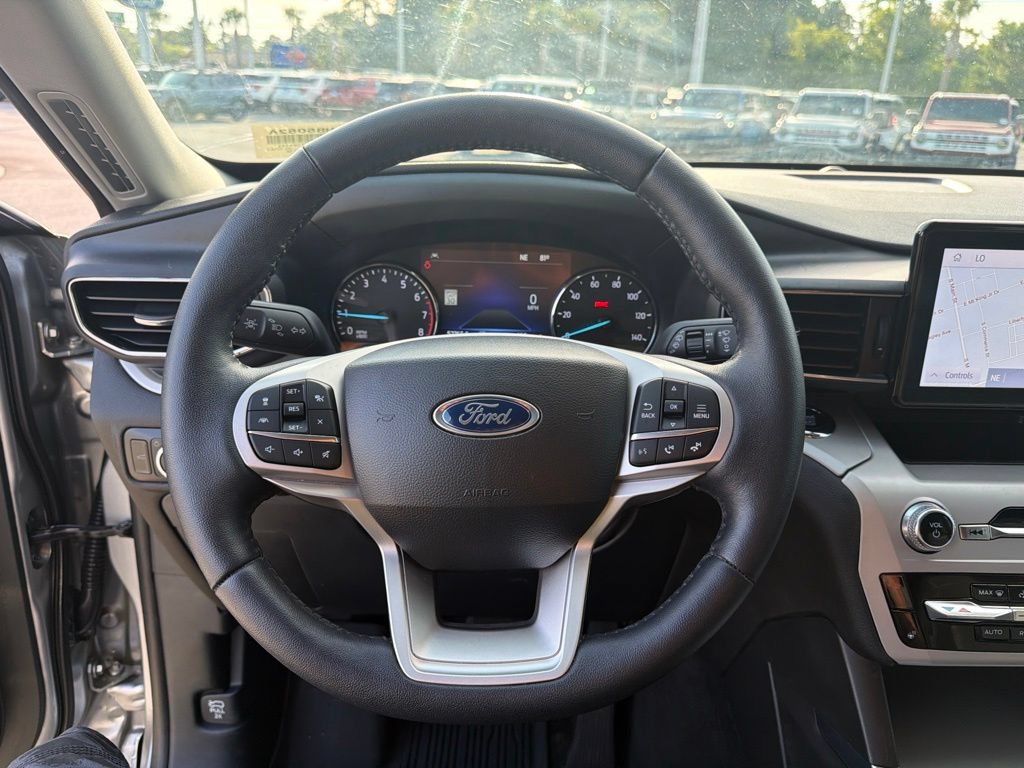 Certified 2023 Ford Explorer XLT w/ Equipment Group 202A RWD image 25