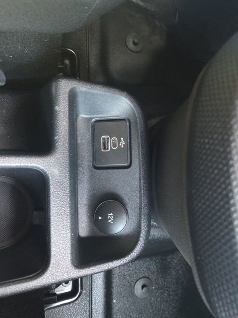 Certified 2023 Ford Transit Connect XL image 29