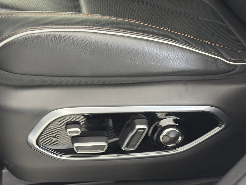 Used 2024 Jeep Grand Cherokee Summit image 26