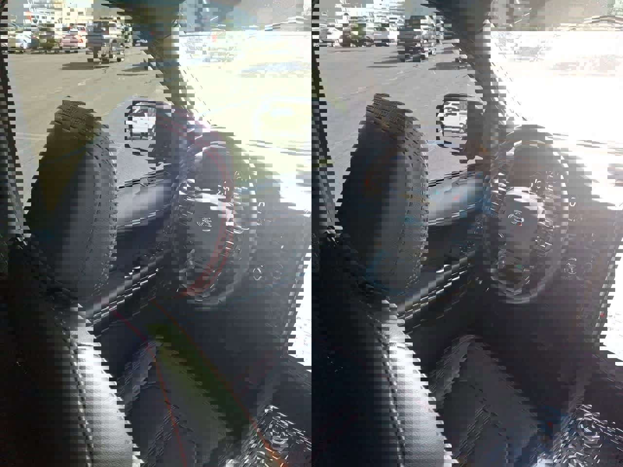 Certified 2022 Ford Expedition Limited image 15