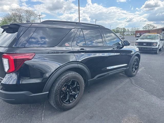 Certified 2022 Ford Explorer Timberline image 3