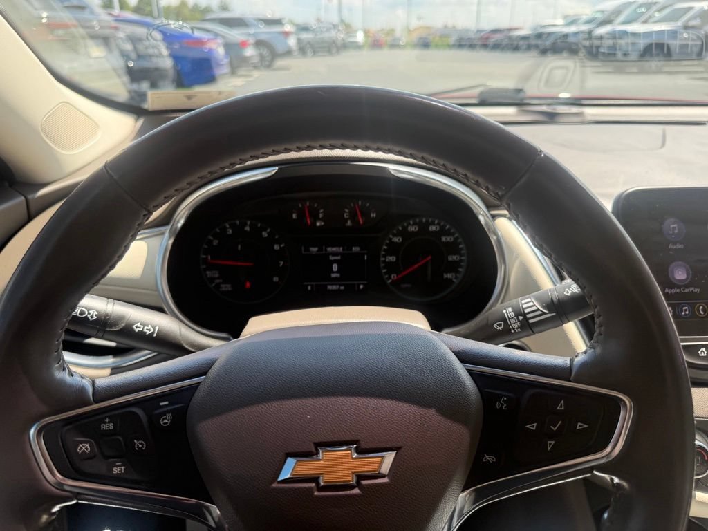 Used 2021 Chevrolet Malibu LT w/ Leather Package FWD image 27