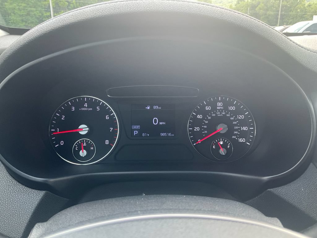 Used 2020 Kia Sorento LX FWD image 24