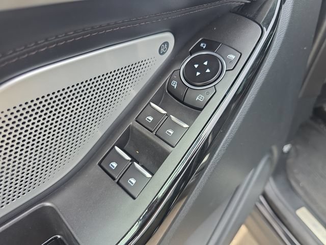 Certified 2023 Ford Explorer Platinum w/ Technology Package AWD/4WD image 12