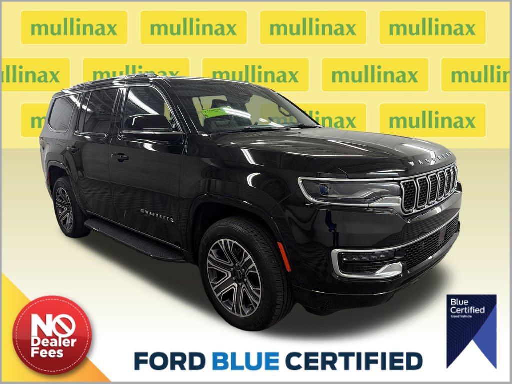 Used 2025 Jeep Wagoneer 4WD image 1