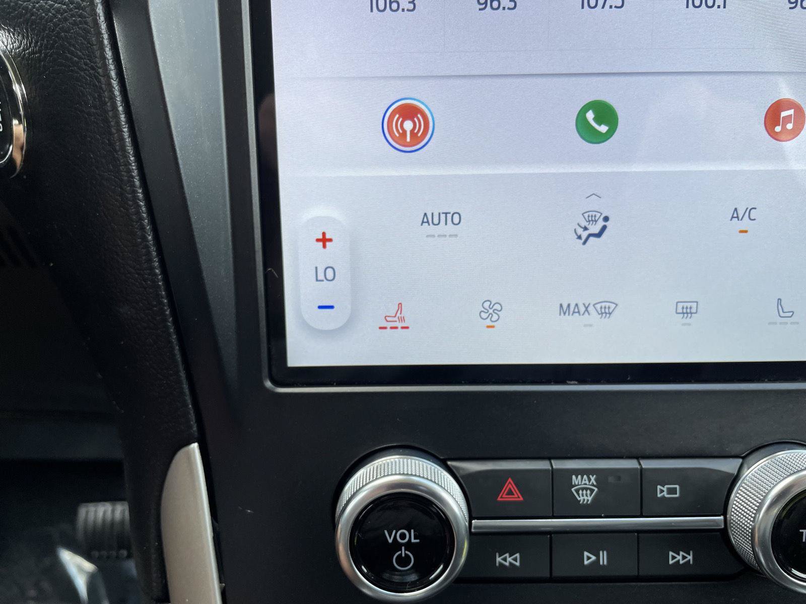 Certified 2024 Ford Edge SEL AWD/4WD image 26