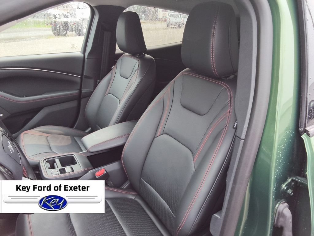 Certified 2025 Ford Mustang Mach-E Premium w/ Sport Appearance Package AWD/4WD image 28