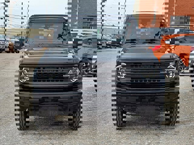Certified 2023 Ford Bronco BASE image 4