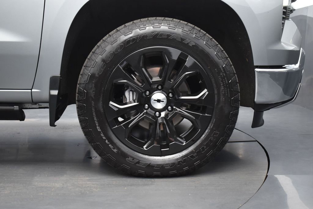 Used 2024 Chevrolet Silverado 1500 LTZ w/ LPO, Dark Essentials Package AWD/4WD image 25