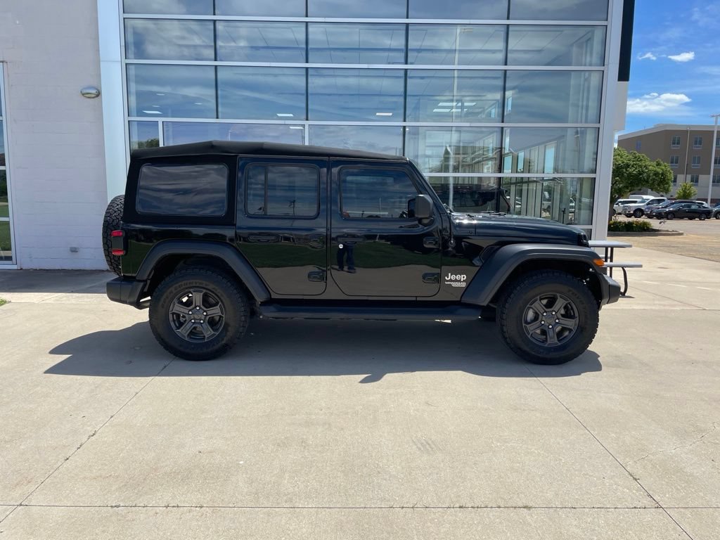 Used 2020 Jeep Wrangler Unlimited Sport S AWD/4WD image 4