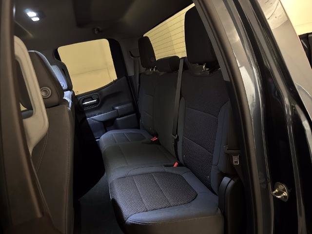 Used 2019 Chevrolet Silverado 1500 Custom w/ Custom Value Package AWD/4WD image 28