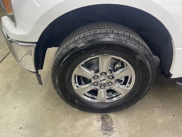 Certified 2019 Ford F150 XLT w/ Equipment Group 302A Luxury image 11