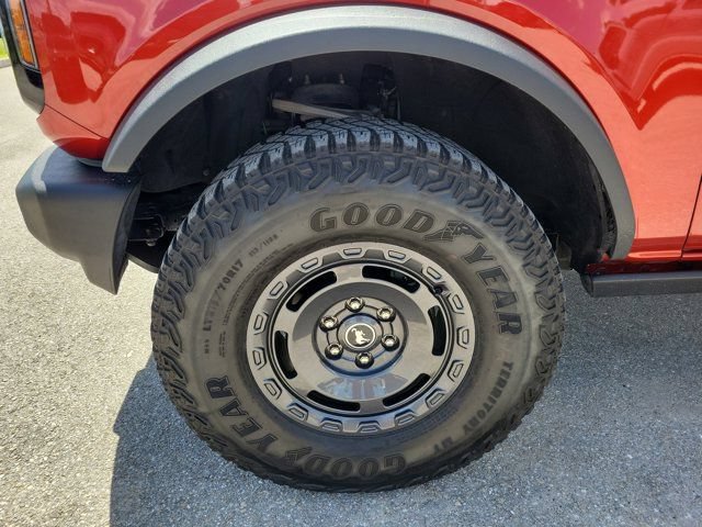 Certified 2022 Ford Bronco Wildtrak AWD/4WD image 8
