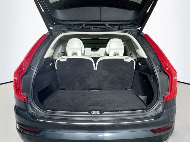 Used 2021 Volvo XC90 T6 Momentum w/ Climate Package image 30