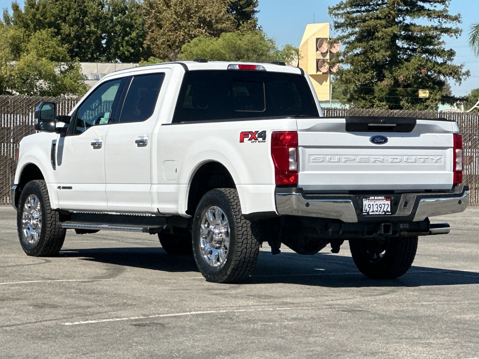 Certified 2020 Ford F350 Lariat w/ Lariat Ultimate Package image 3