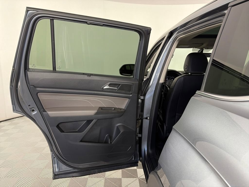 Used 2022 Volkswagen Atlas SE image 12