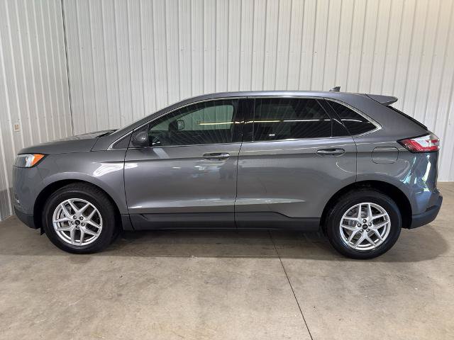 Certified 2023 Ford Edge SEL w/ Convenience Package AWD/4WD image 7