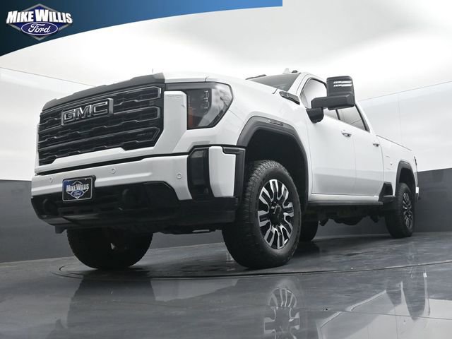 Used 2024 GMC Sierra 2500 AT4 w/ Technology Package image 3