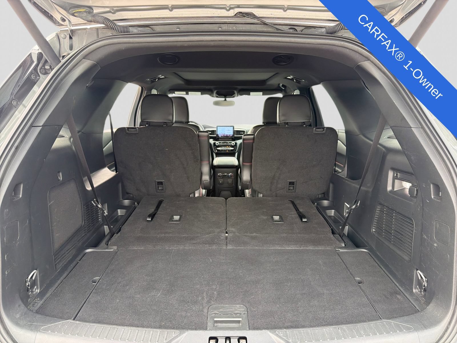 Certified 2024 Ford Explorer ST-Line w/ Class IV Trailer Tow Package AWD/4WD image 41