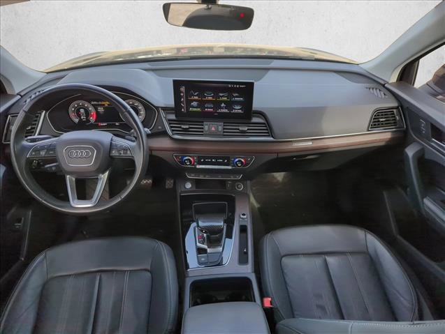 Used 2021 Audi Q5 Premium Plus w/ Premium Plus Package image 15
