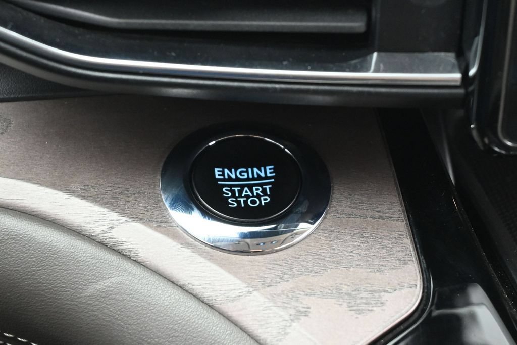 Certified 2023 Ford Explorer Platinum AWD/4WD image 14