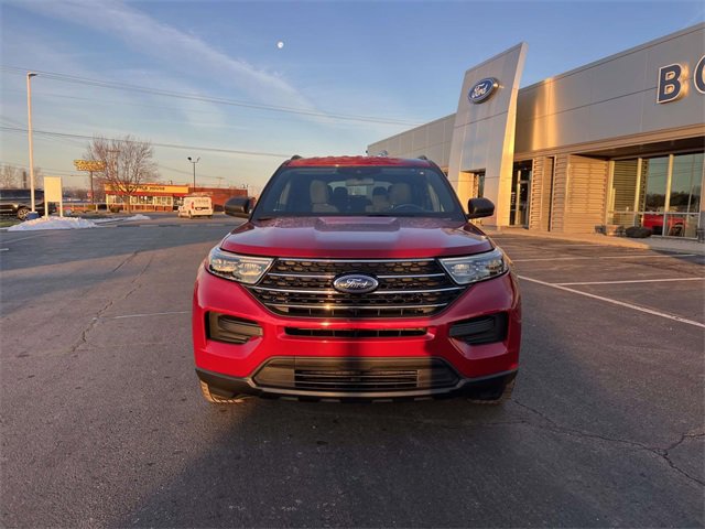 Certified 2020 Ford Explorer XLT w/ Class III Trailer Tow Package image 2