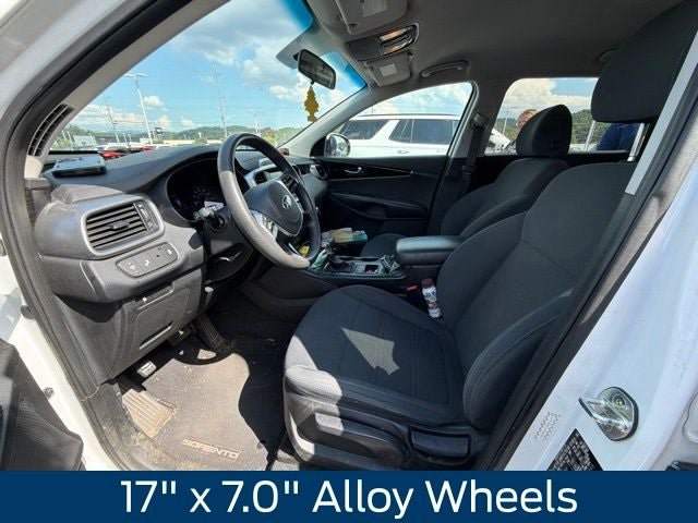 Used 2020 Kia Sorento LX AWD/4WD image 19