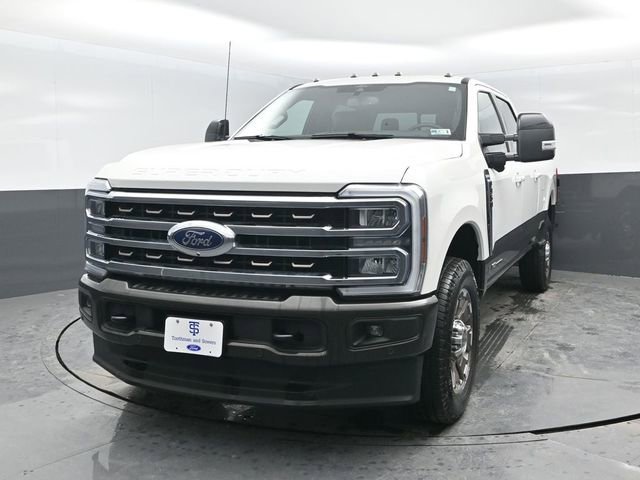 Certified 2025 Ford F350 King Ranch AWD/4WD image 17