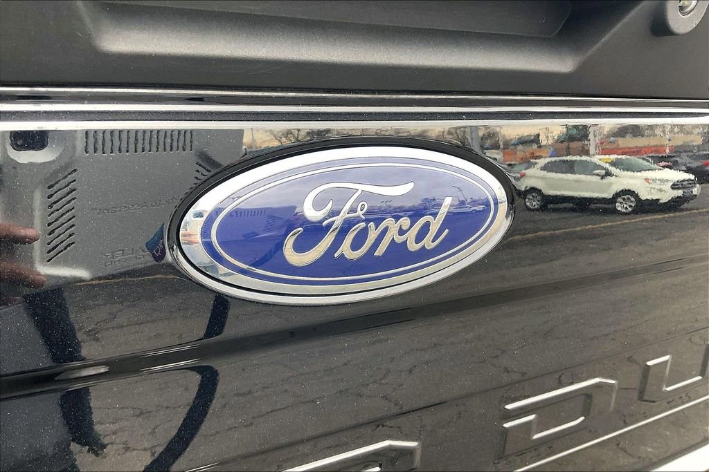 Certified 2020 Ford F350 Lariat w/ Lariat Ultimate Package AWD/4WD image 7