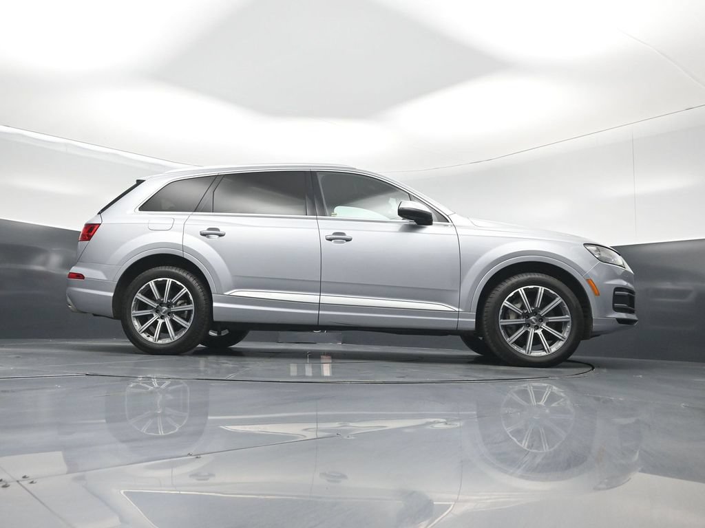 Used 2017 Audi Q7 3.0T Premium Plus w/ Premium Plus Package AWD/4WD image 51