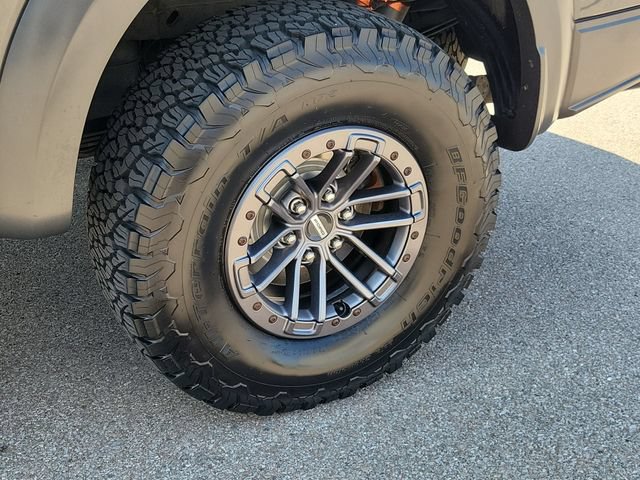 Certified 2020 Ford F150 Raptor w/ Equipment Group 801A Mid AWD/4WD image 10