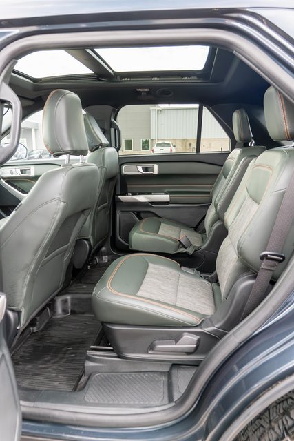 Certified 2024 Ford Explorer Timberline w/ Timberline Technology Package AWD/4WD image 11