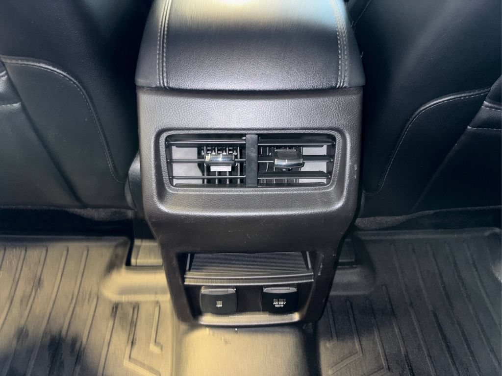 Certified 2018 Ford Edge SEL w/ Equipment Group 201A AWD/4WD image 33